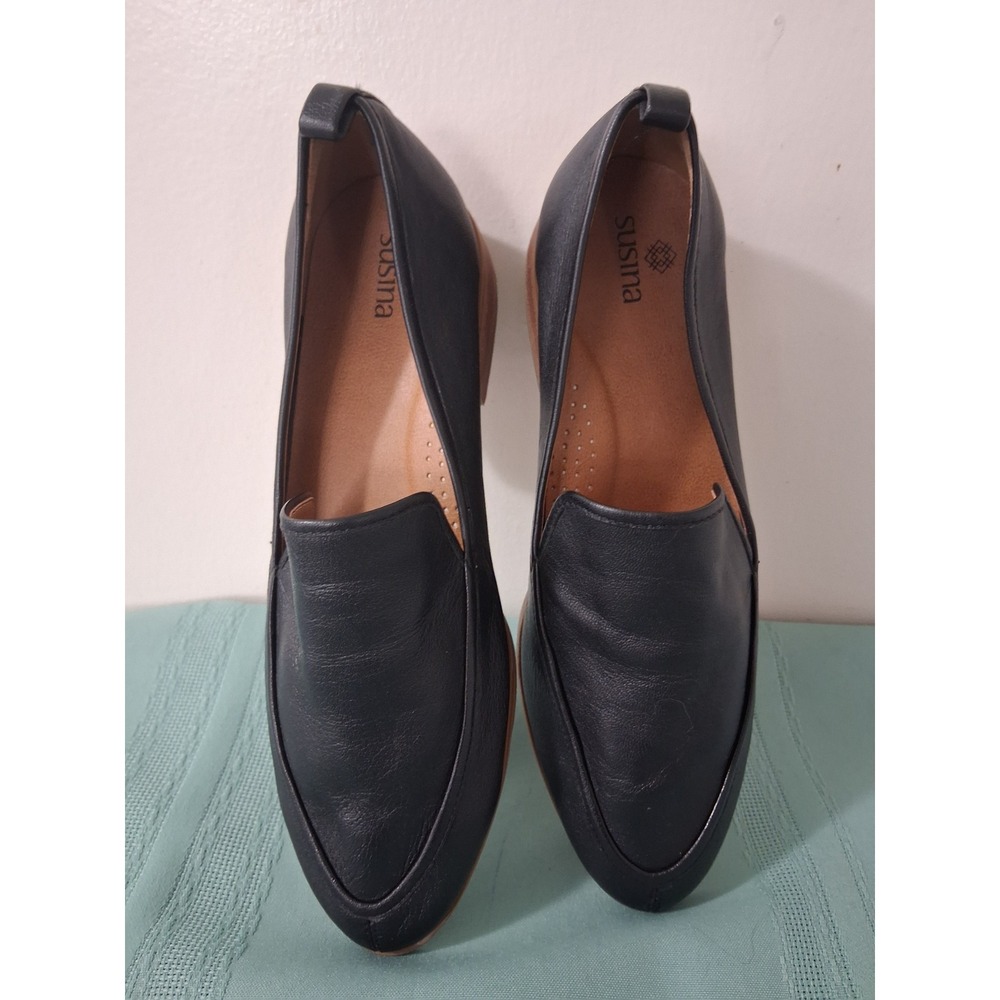 Susina Womens Black Leather Pointed Toe Slip On Loafers Flats Size 6.5M 39369